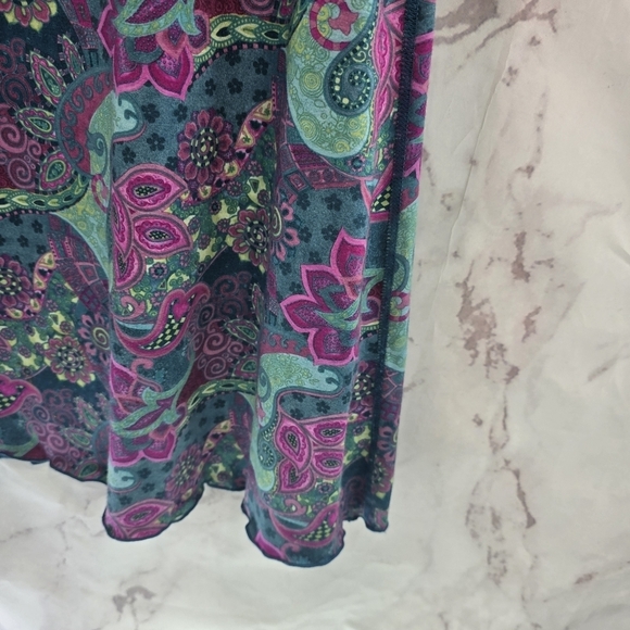 Title Nine Dress Women Medium Green Pink Mini Stretch Jersey Paisley Lettuce Hem - Picture 4 of 11